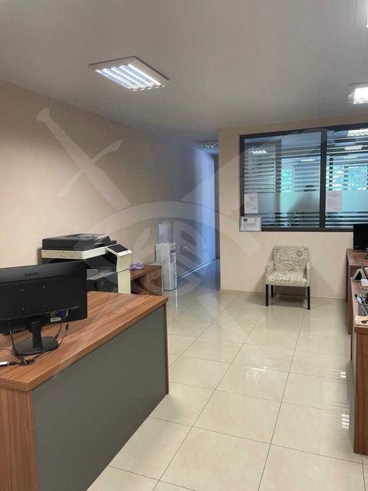 Дава се под наем Офис в Пловдив, Център - 71 кв.м за 180000 € - Снимка #10