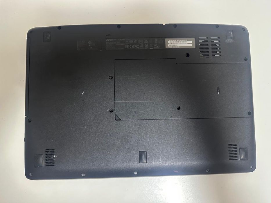 Ноутбук acer aspire es1-572