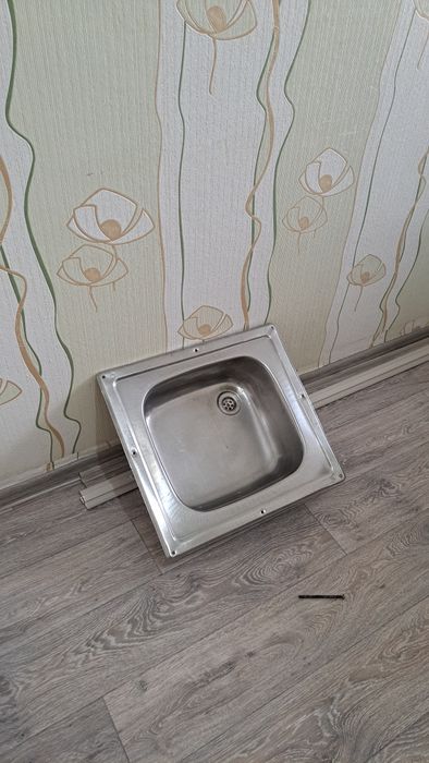 Кухонный шкафчик