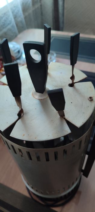 Электрошашлычница