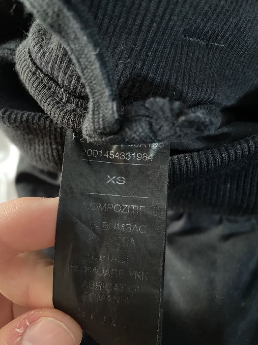 Pantaloni si tricou vagabond
