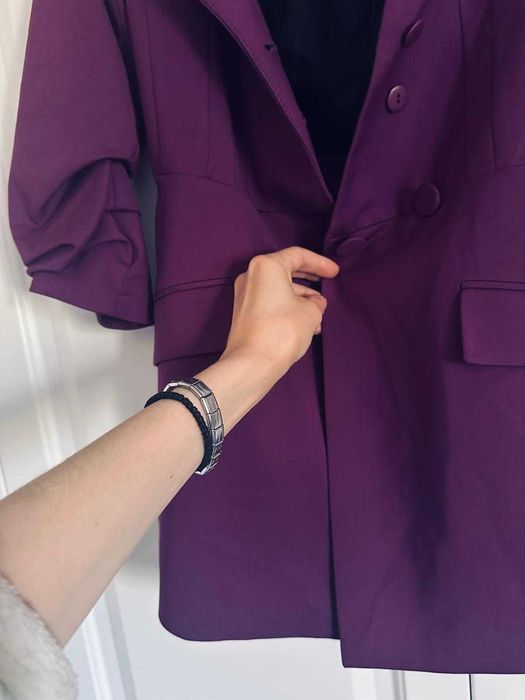 Compleu Zara mov , sacou si pantalon scurt marimea S