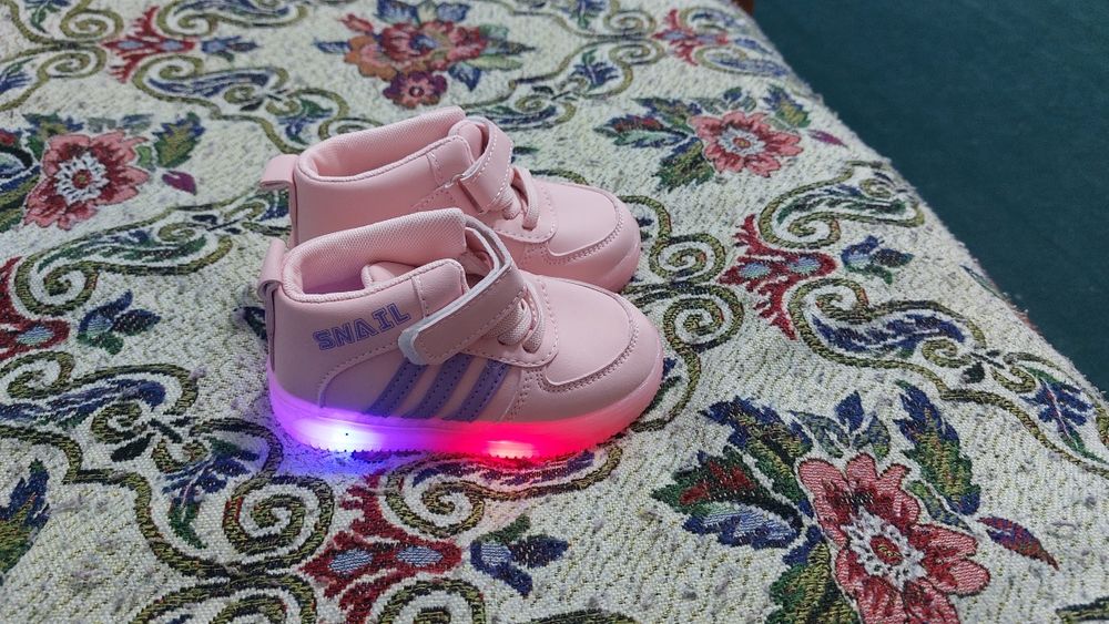 Детские кросовки