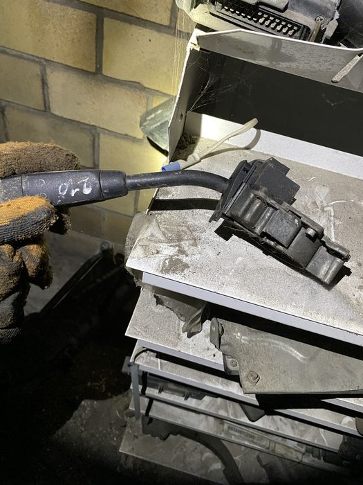 Гитара на мерседес 210