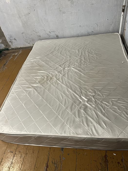 Продам матрас 160*200cm