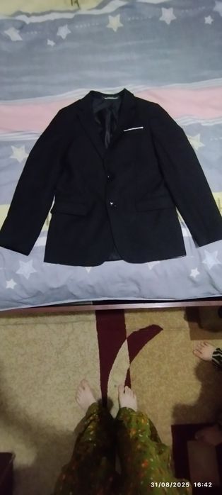 Kastyum shim qora rangda