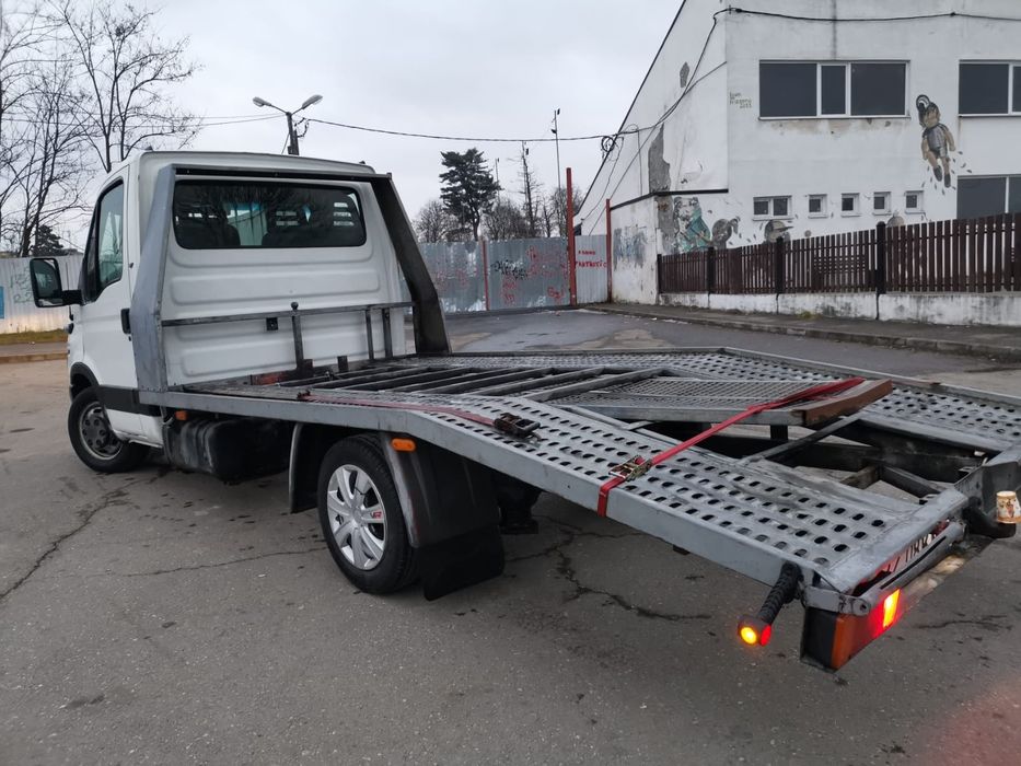 Iveco Dayli auto platforma din 2005 motor de 3,0 hdy 170 cp b14 inacte
