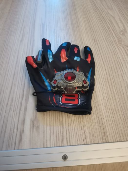 Drona control manusa