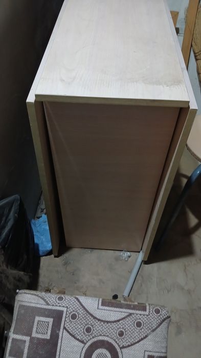 Продам стол-книжку