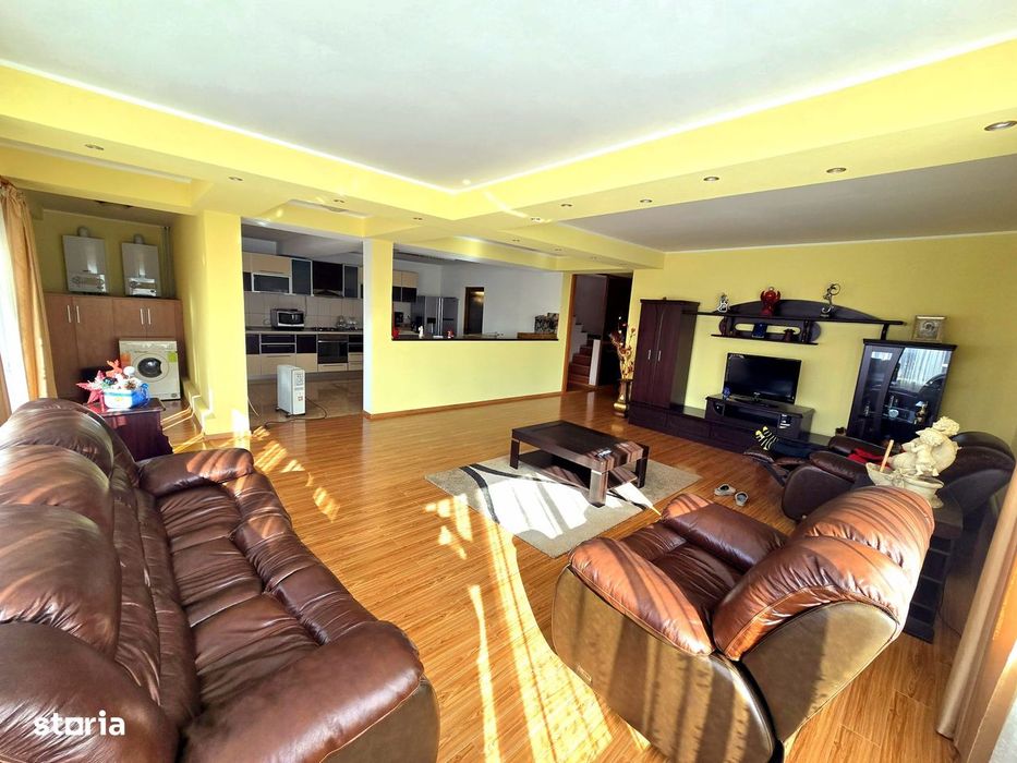 Casă de vânzare - Vânători