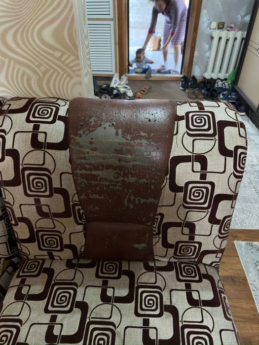 продается диван