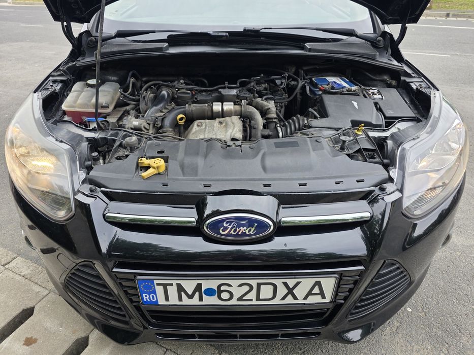 FORD Focus 2011 — imagine 10