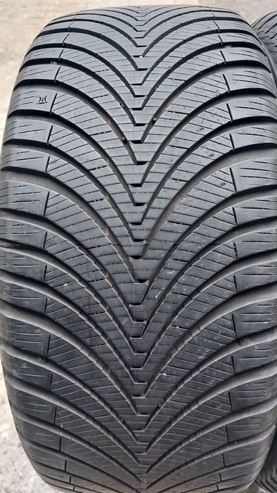 Всесезонни гуми 225/40/18 Kumho Solus 4S 2 броя