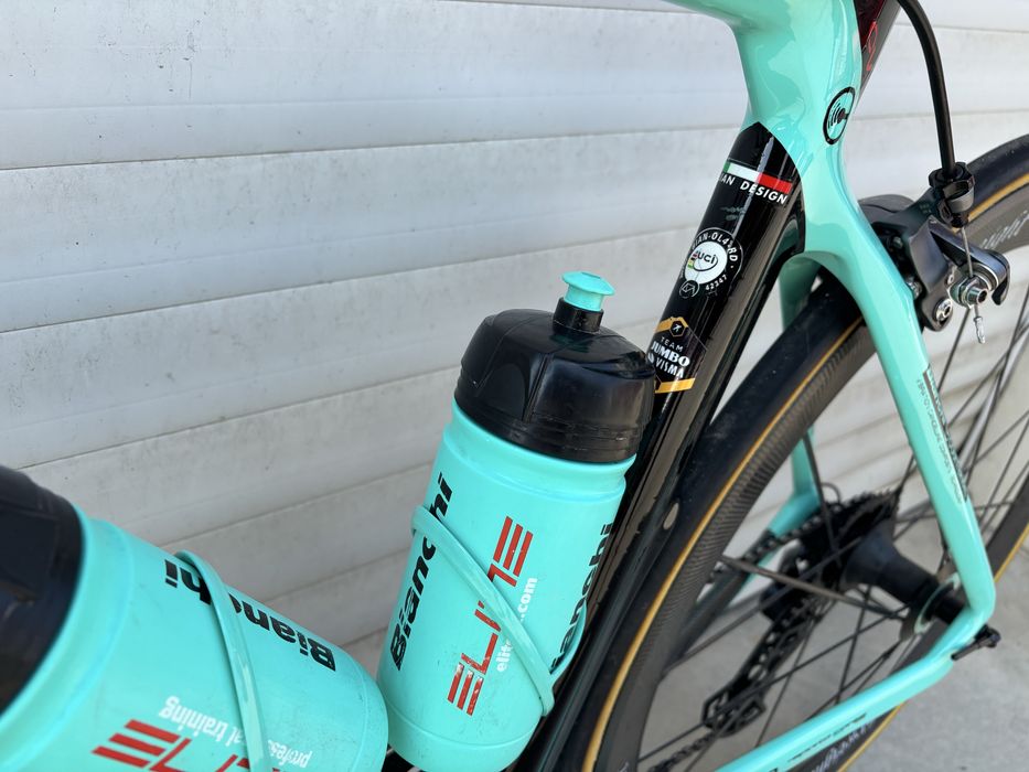 Шосеен велосипед Bianchi Oltre xr4