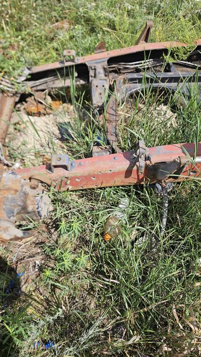 Рама камаз тягачь, рессоры, мост