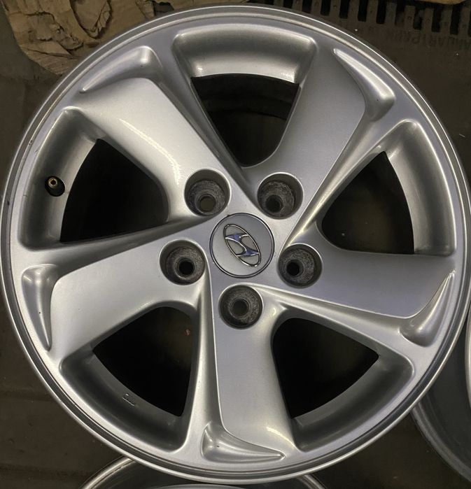 Диски на Хендай R16 б/у из Германии