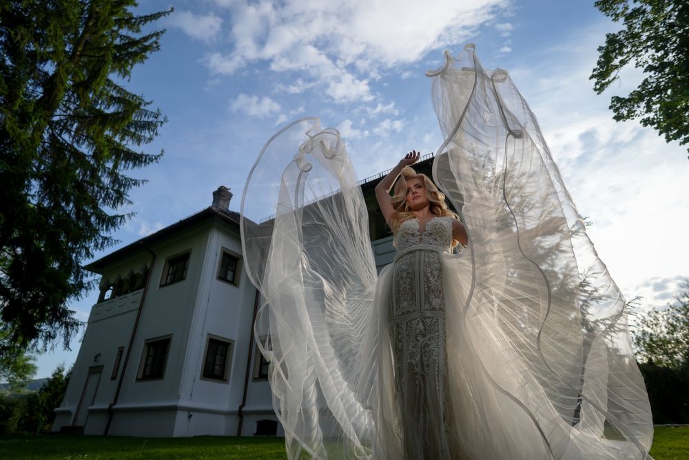 Rochie de mireasă cu trenă detașabilă