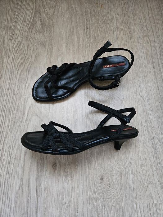 Prada Vintage T-Strap сандали
