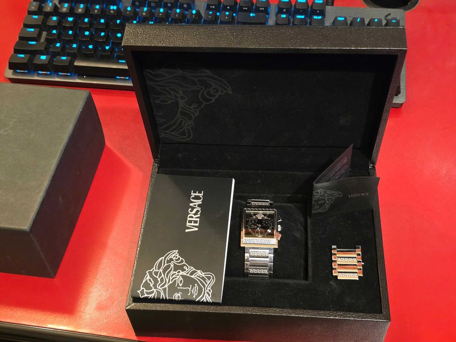 Ceas Versace Landmark Tank ILC99C Chronograph Y2K Swiss ETA 251.471 Rar