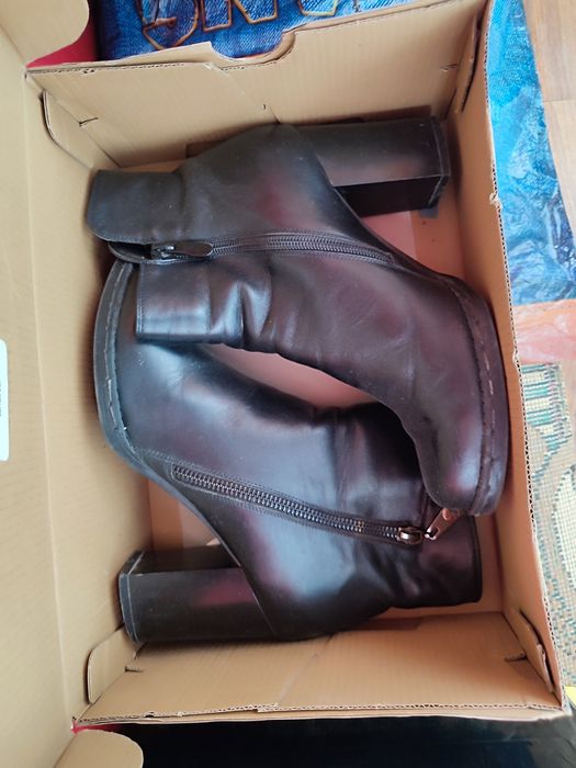 Сапожки,батильоны, расспродаю