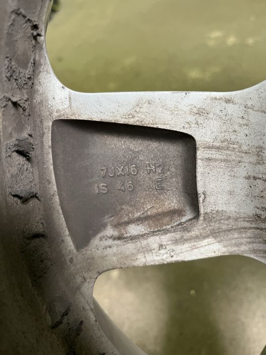 Гуми и Джанти за БМВ Е46 5х120