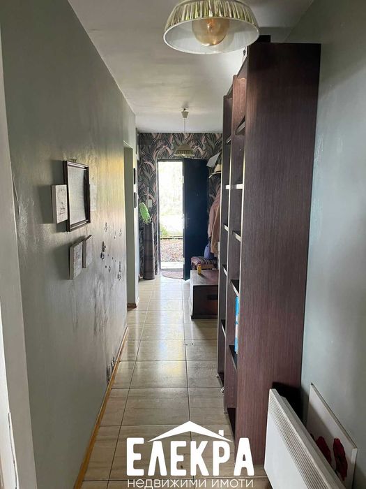 Продава се Къща в Варна, Център - 136 кв.м за 1030 €/кв.м - Снимка #2