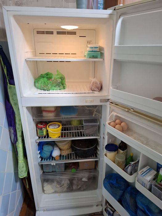 Товары для дома Холодильник  LG