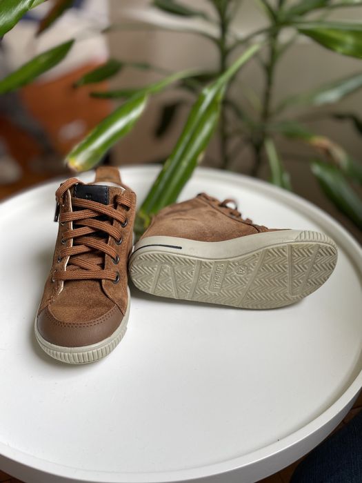 Детски боти Superfit естествена кожа