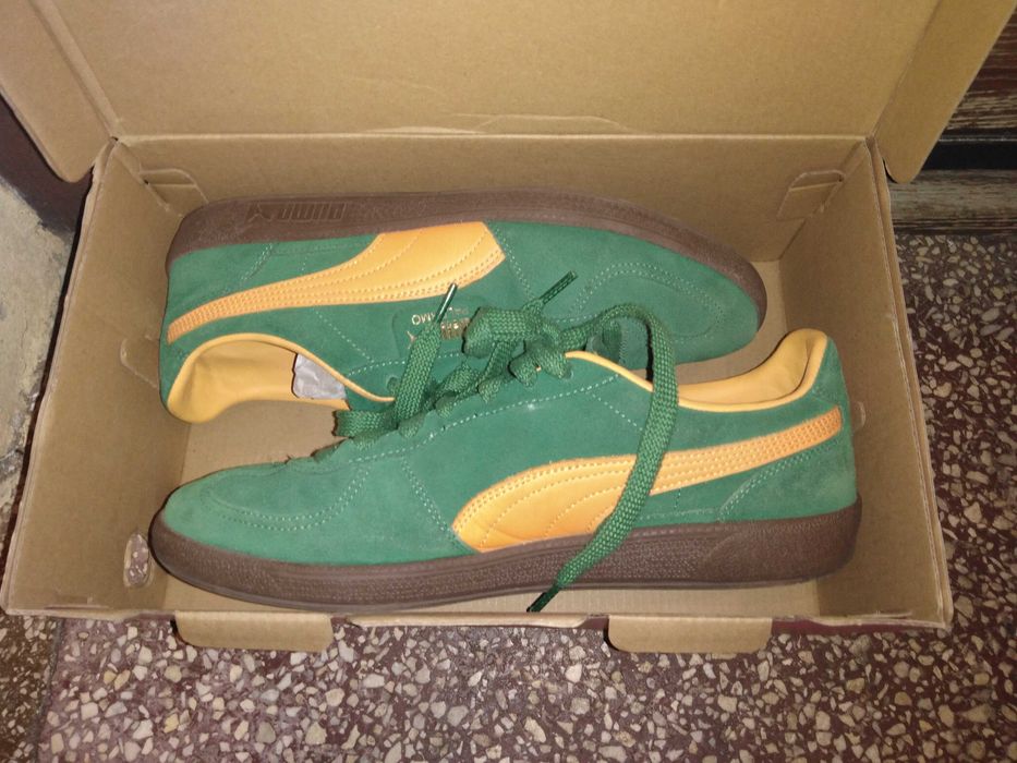 Vând o pereche de adidași Puma Club Suede Leather FS