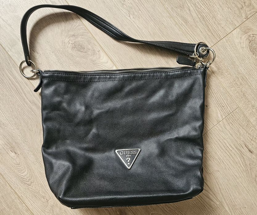 Дамска чанта Guess