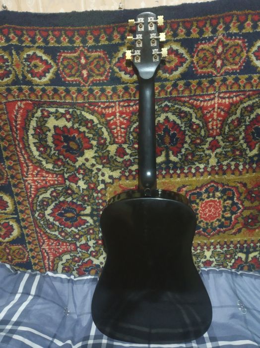 Шестиструнная гитара пр-ва ленинград