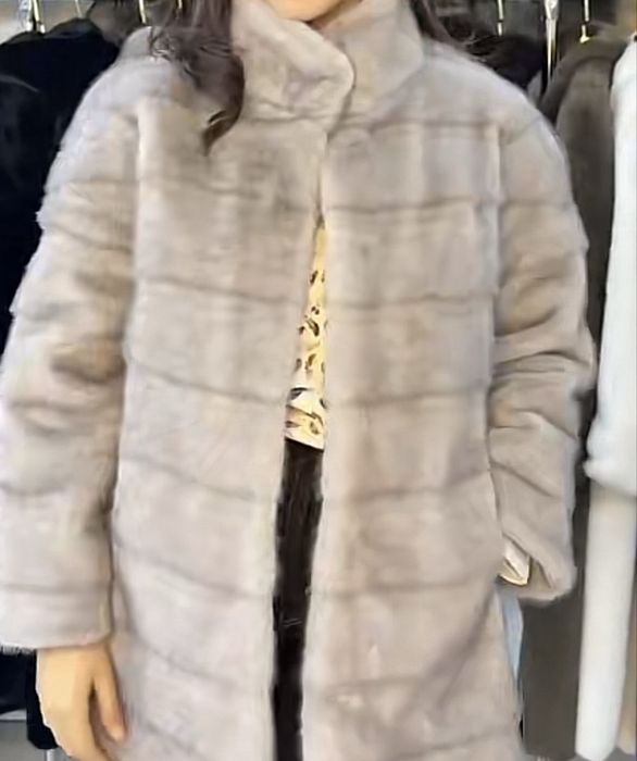 Продам новую Эко шубу