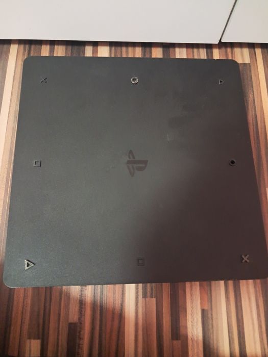 Playstation 4 slim 512gb+volan Myria