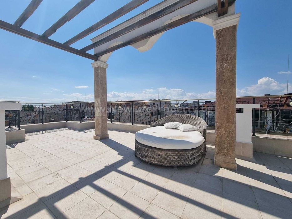 Продава се Двустаен апартамент в к.к. Слънчев бряг - 68 кв.м за 1839 €/кв.м - Снимка #16