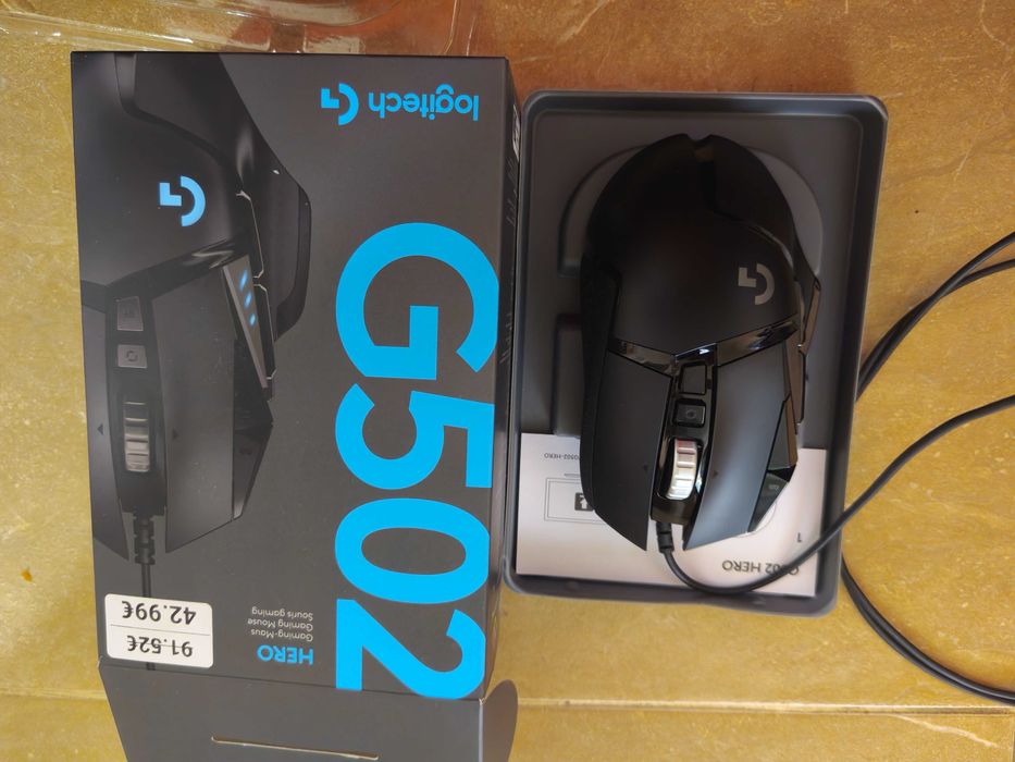 Logitech g502 hero чисто нова виждасе на снимките
