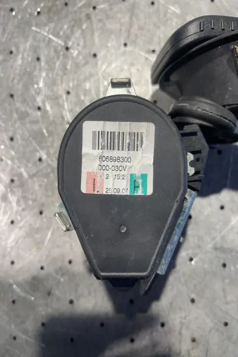 Centura siguranta spate stanga 606898300 Audi Q7 2014