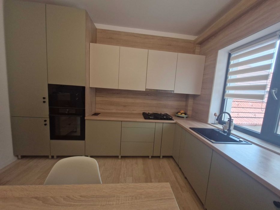 Apartament 3 cam, central, bloc nou