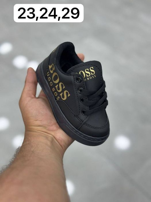 Adidași pentru copiii