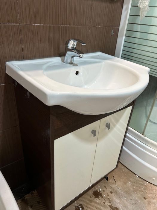 Lavoar 60 cm cu baterie Grohe