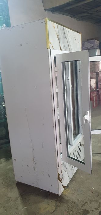 Холадильник витрина