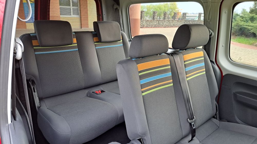 Vw Caddy Maxi 2.0 TDI 140 CP An 2014 cu uși pe spate!!!