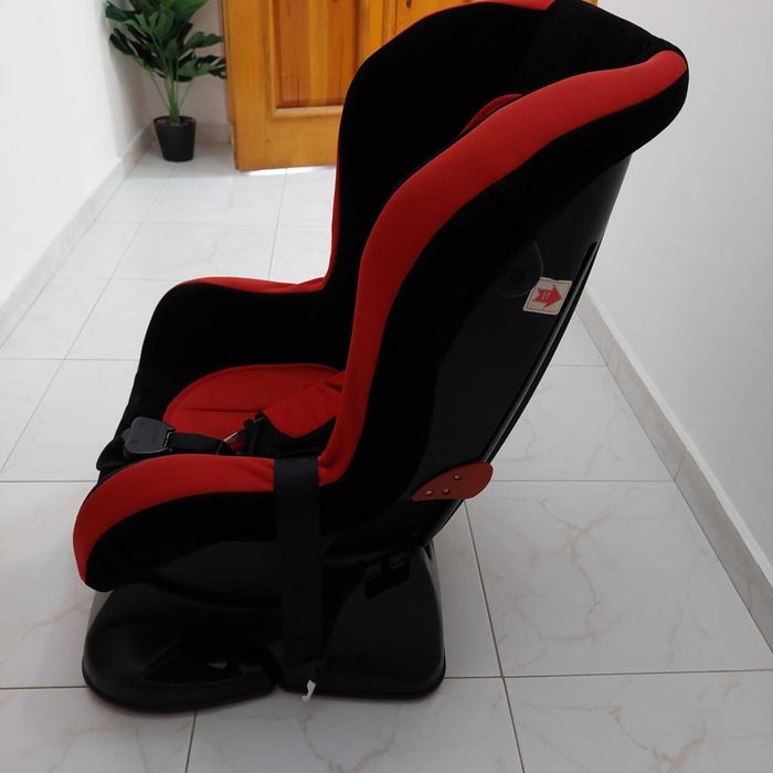 Детско столче за кола