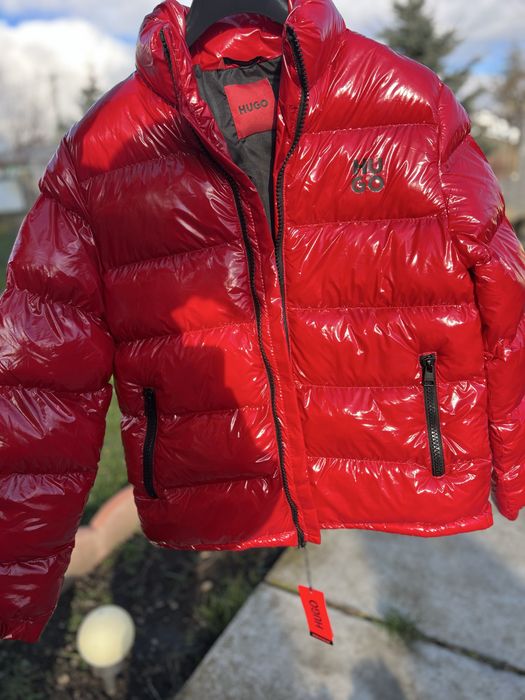 Geaca Hugo Boss,noua cu eticheta!
