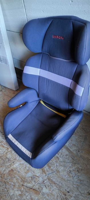 Scaun auto 3-7 ani inaltator+ spatar demontabil+tetiera reglabila
