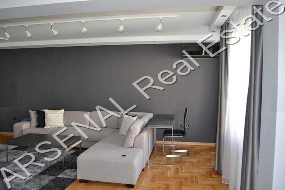 Дава се под наем Тристаен апартамент в София, Стрелбище - 130 кв.м за 1300 € - Снимка #1