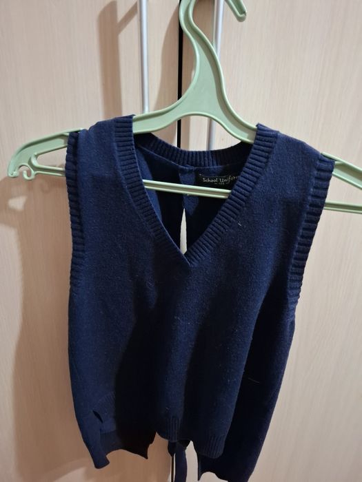 Одежда для девочки 10-12 лет