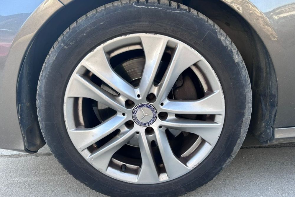 JANTE MERCEDES E CLASS W 212 245 / 45 R 17