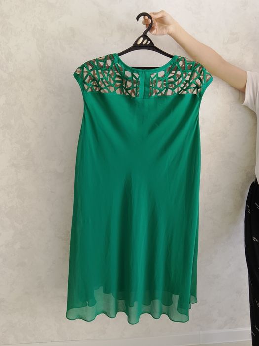 Продам платья  больших размеров