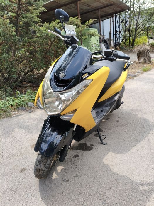 Продам мопед Yamaha majesty 155s