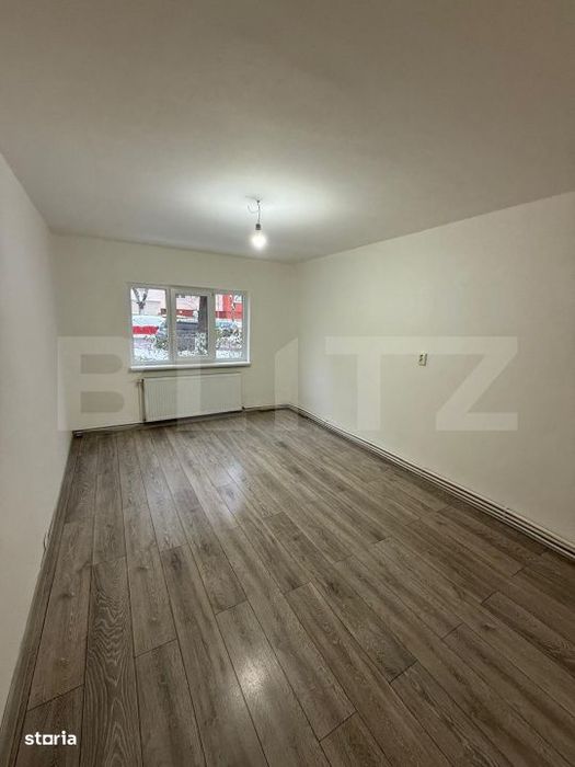Apartament 4 camere de inchiriat –ideal locuinta sau activitati come
